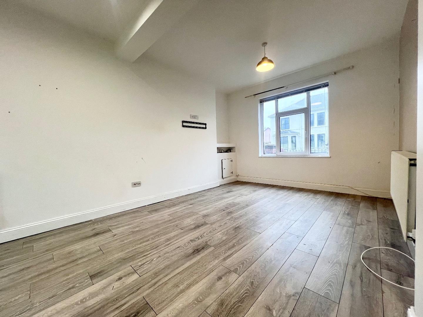 Sunnyside Roads, Bridgend County Borough, CF31 4AF